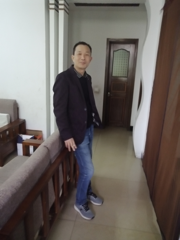 相亲相爱的第一张照片--醴陵交友中心